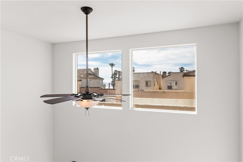 116 11th Property Photo 34