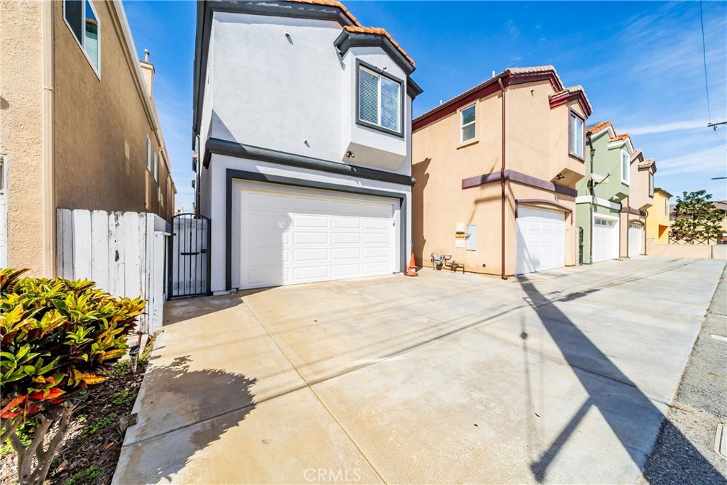 116 11th Property Photo 42