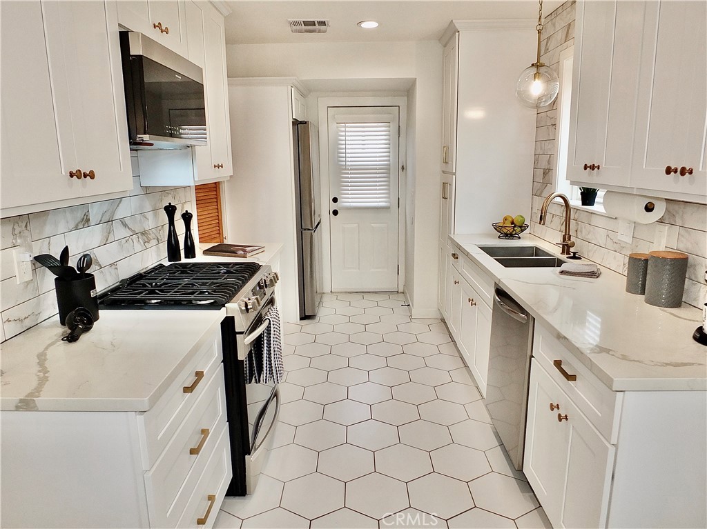 5147 E Harco Property Photo 16