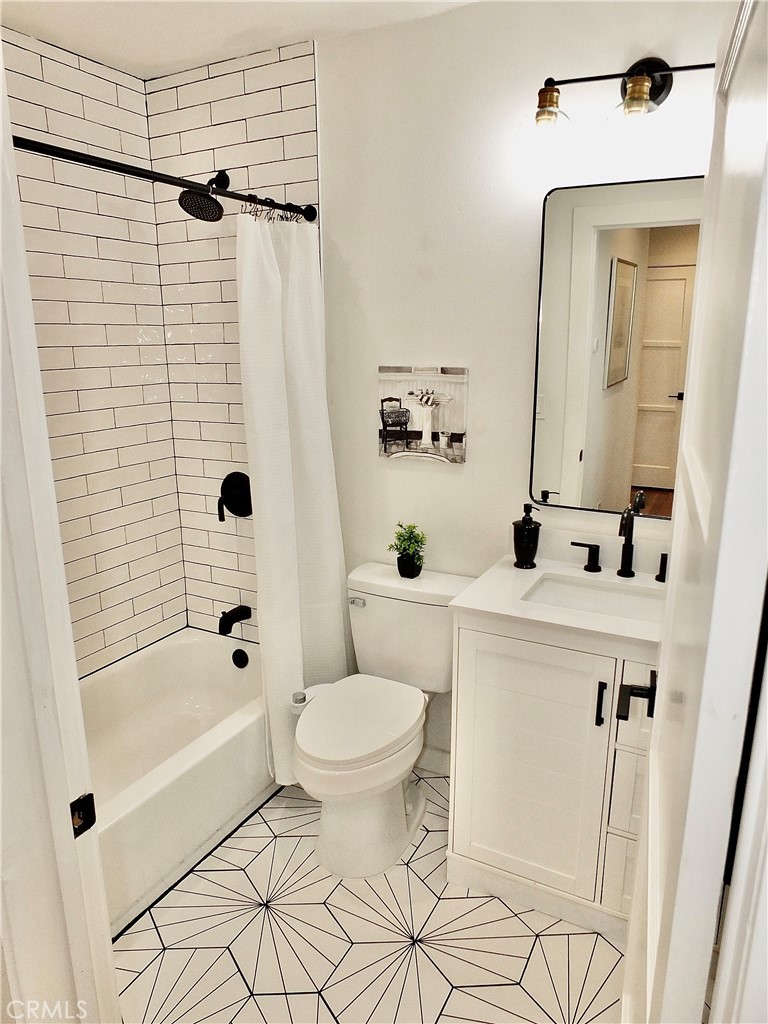 5147 E Harco Property Photo 26
