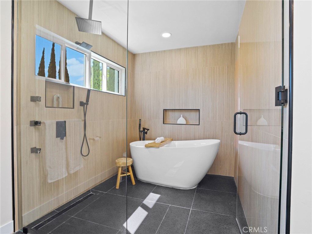 4509 Jessica Property Photo 28
