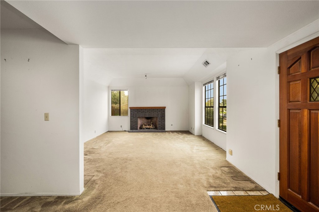 2664 La Gran Via Property Photo 7