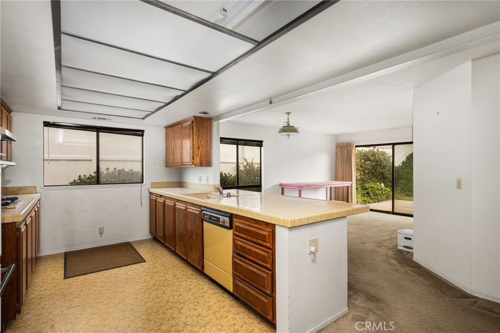 2664 La Gran Via Property Photo 14
