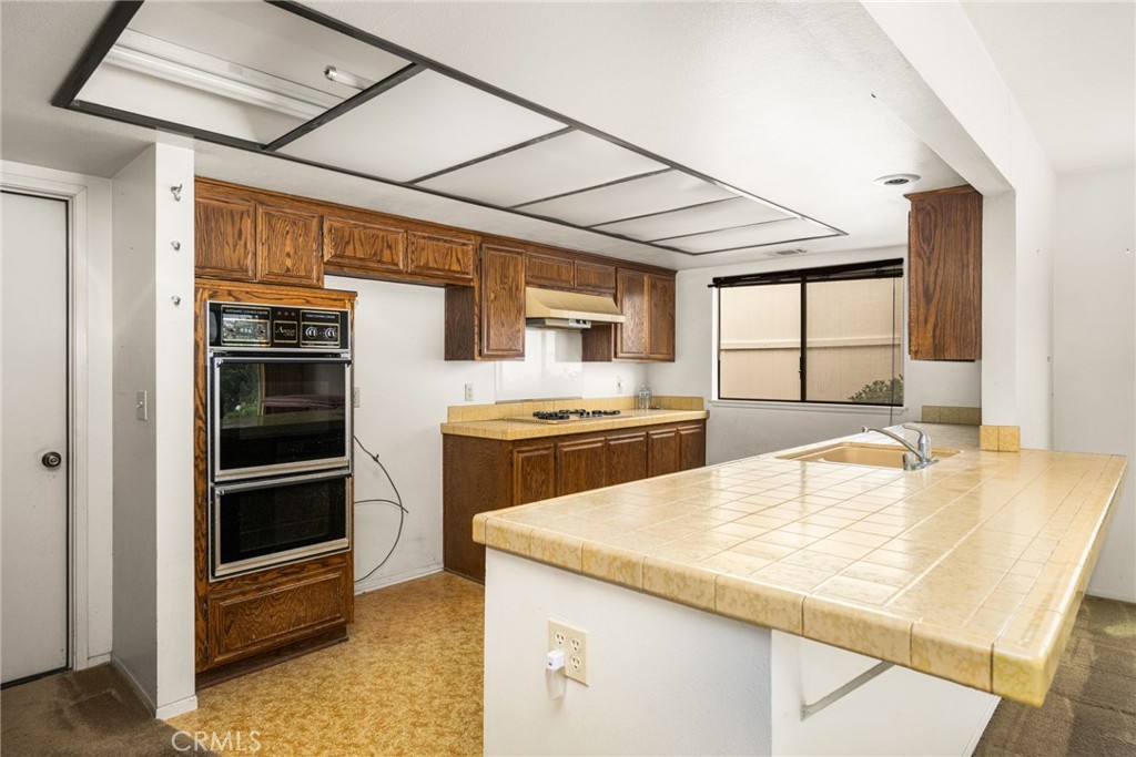 2664 La Gran Via Property Photo 21
