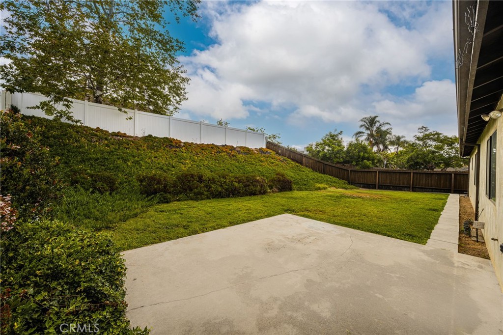 2664 La Gran Via Property Photo 23