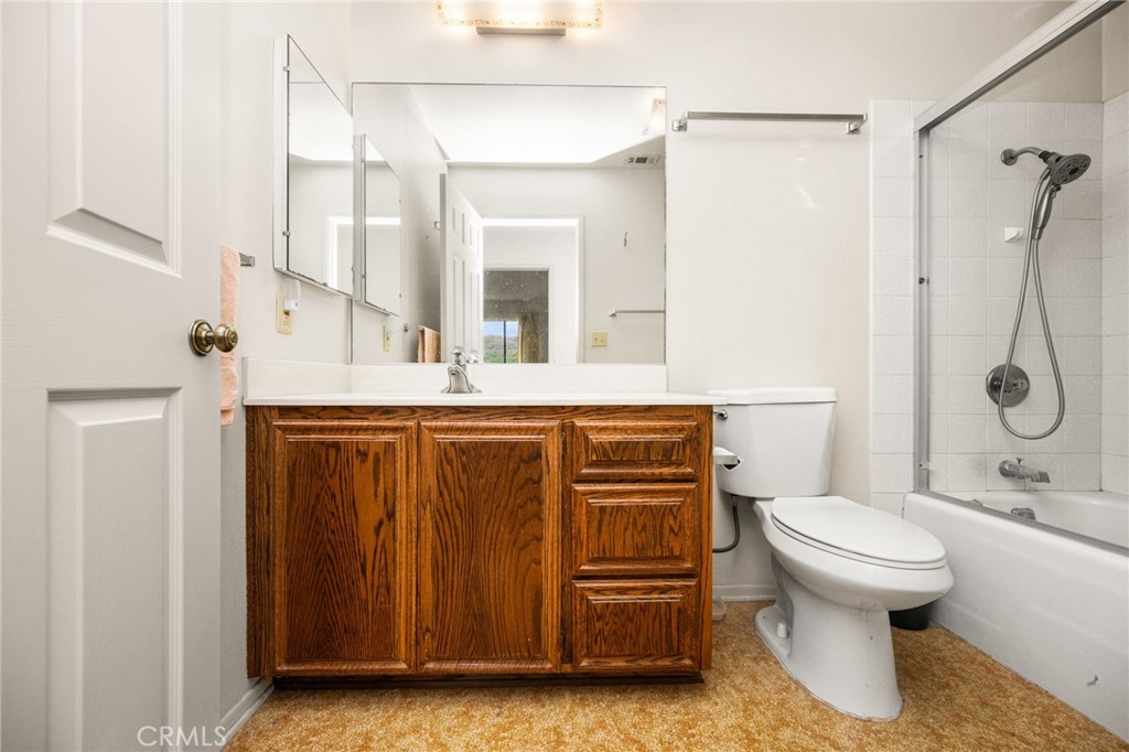 2664 La Gran Via Property Photo 34