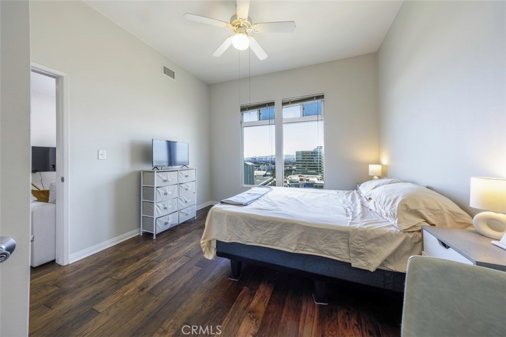 388 E Ocean Boulevard 1415 Property Photo 14