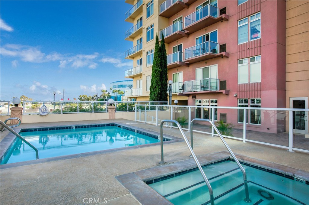 388 E Ocean Boulevard 1415 Property Photo 32