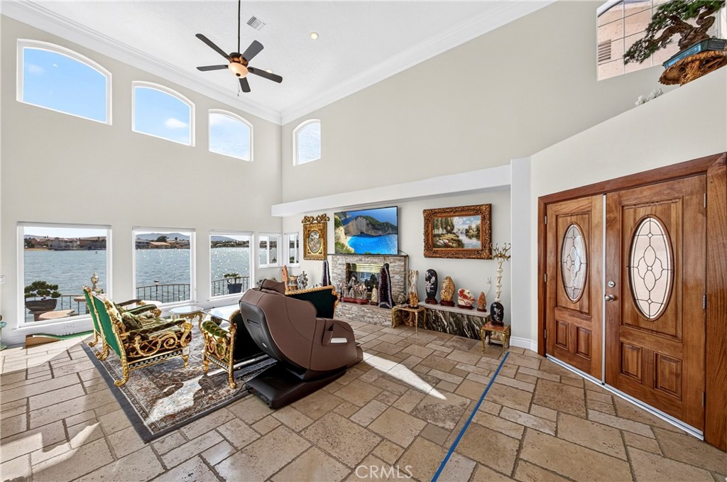 18075 Mariner Property Photo 11