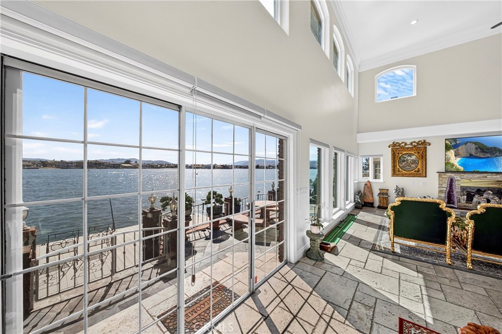 18075 Mariner Property Photo 18