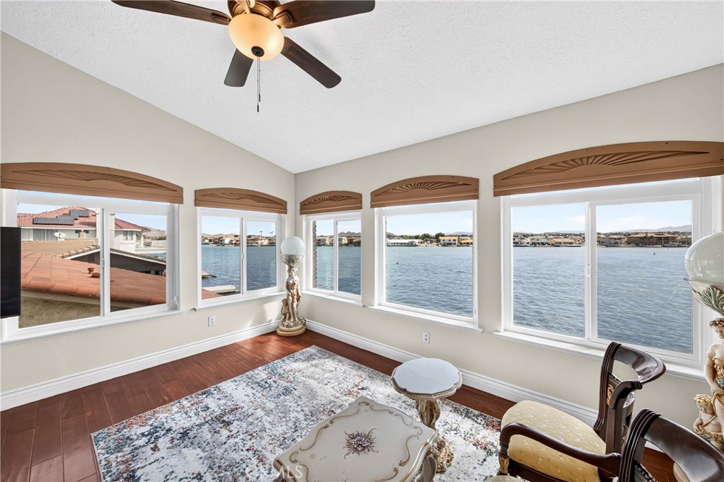 18075 Mariner Property Photo 34