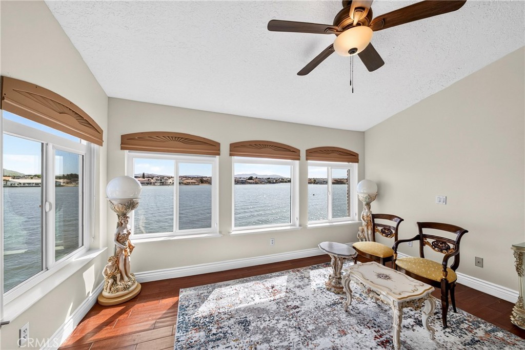 18075 Mariner Property Photo 35