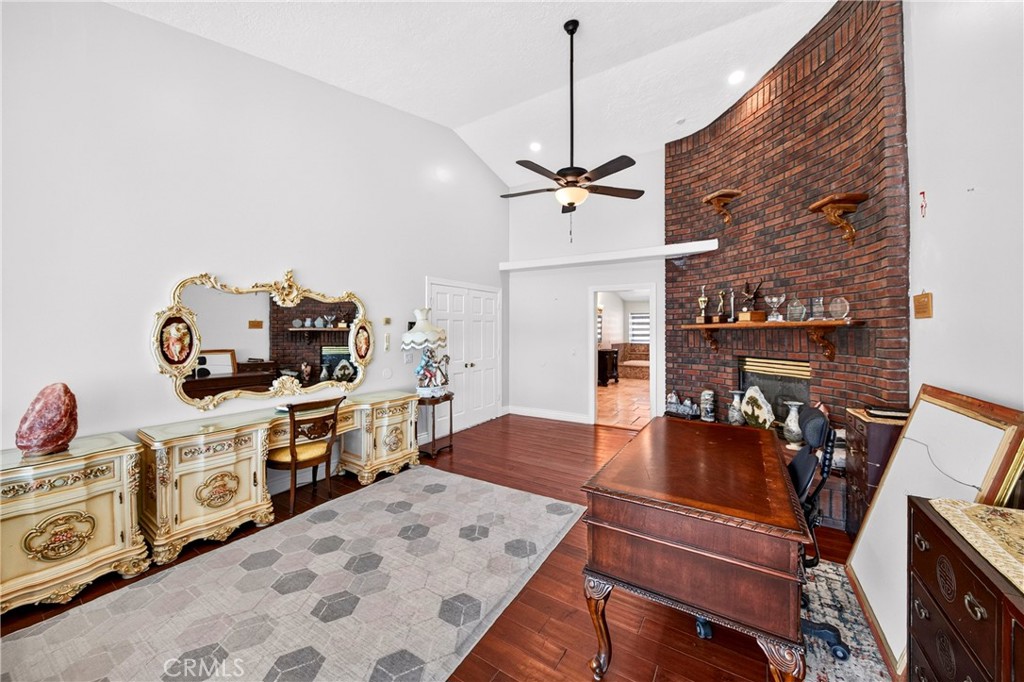 18075 Mariner Property Photo 37