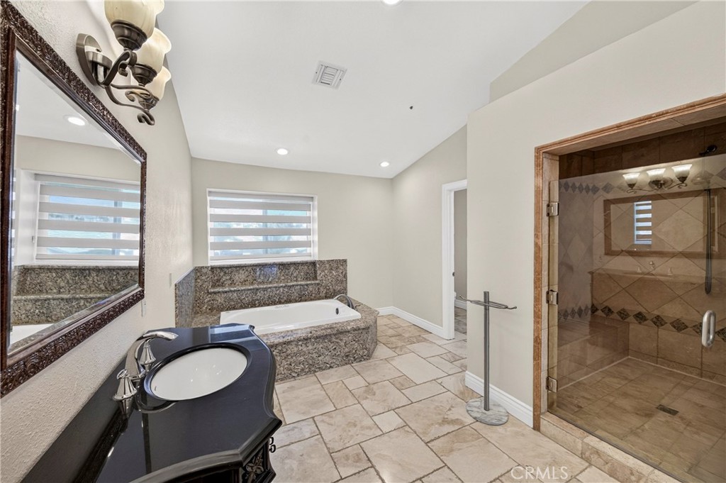 18075 Mariner Property Photo 39
