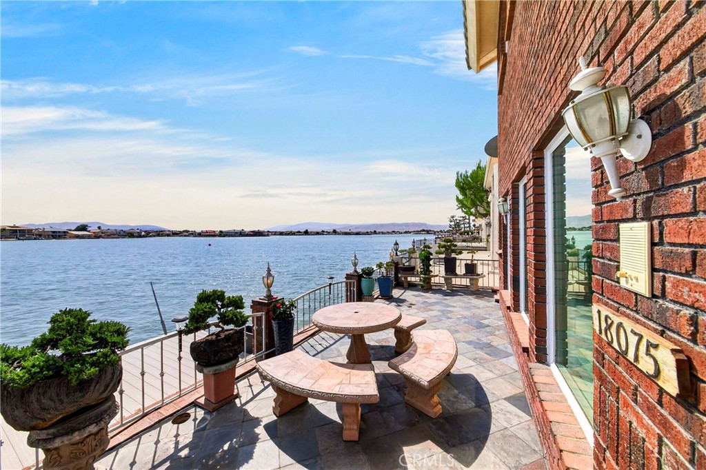 18075 Mariner Property Photo 49