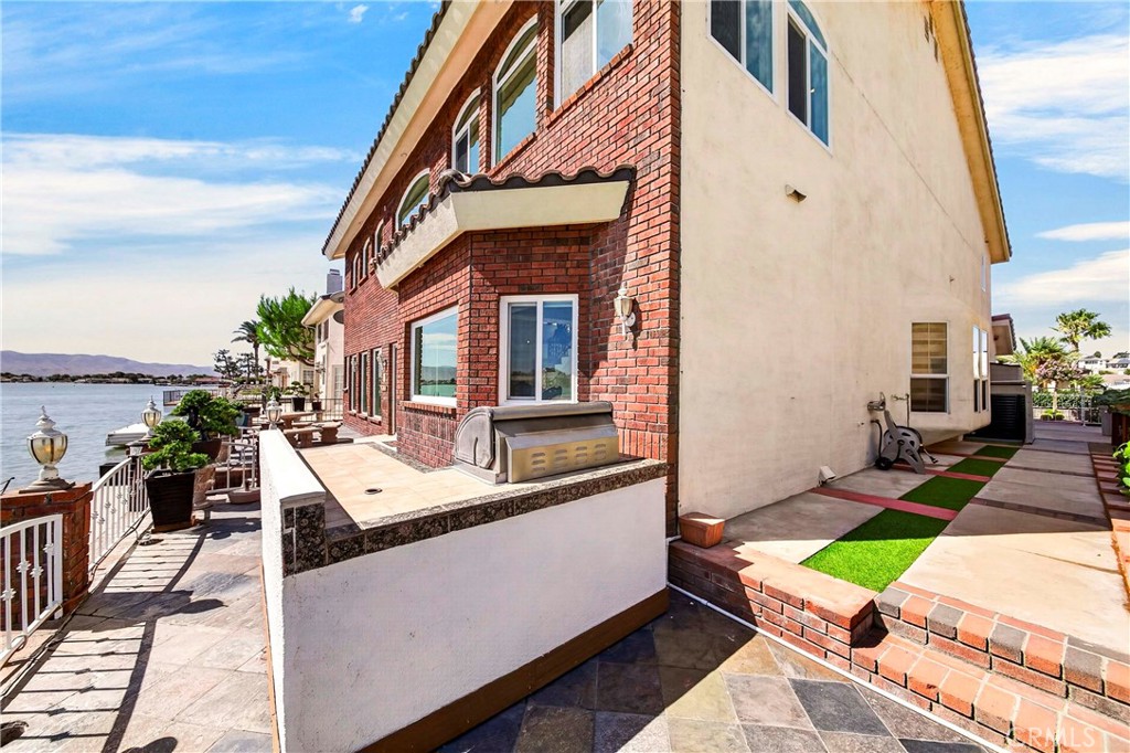 18075 Mariner Property Photo 54