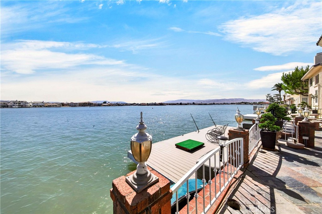 18075 Mariner Property Photo 56