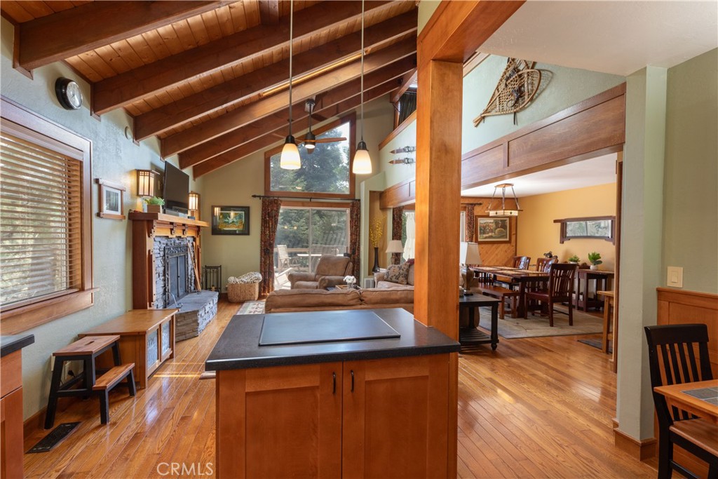 26637 Lake Forest Drive Property Photo 1