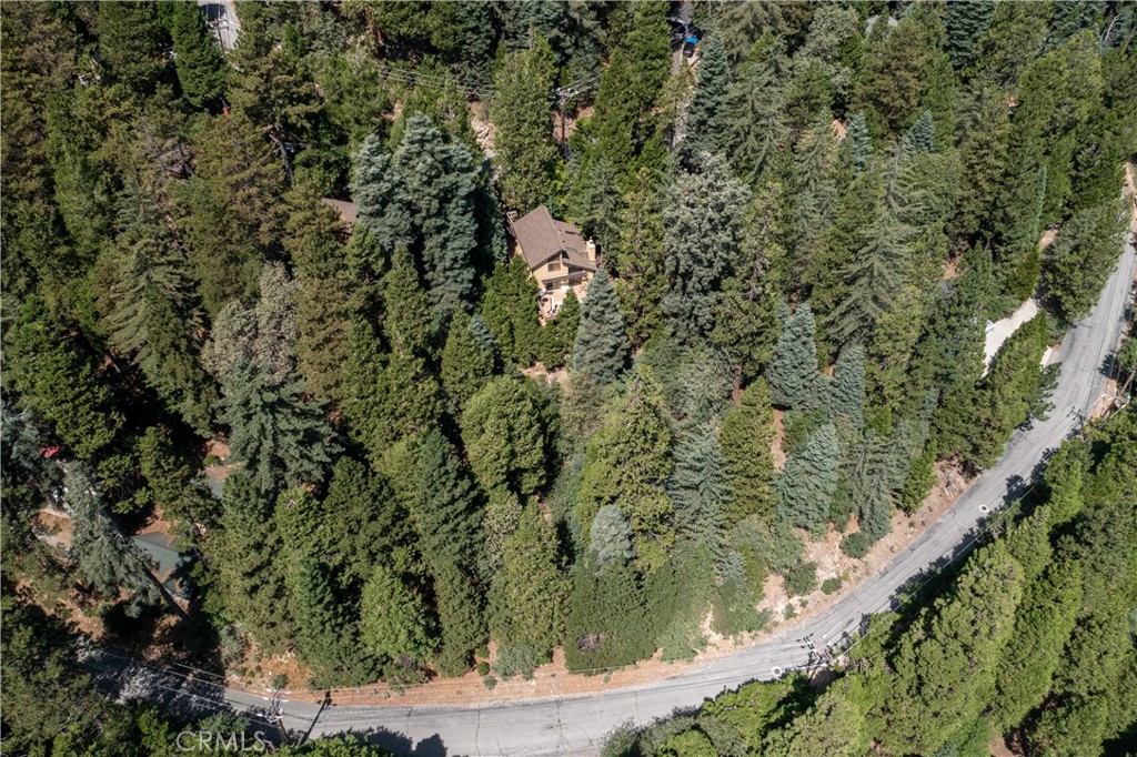 26637 Lake Forest Drive Property Photo 2