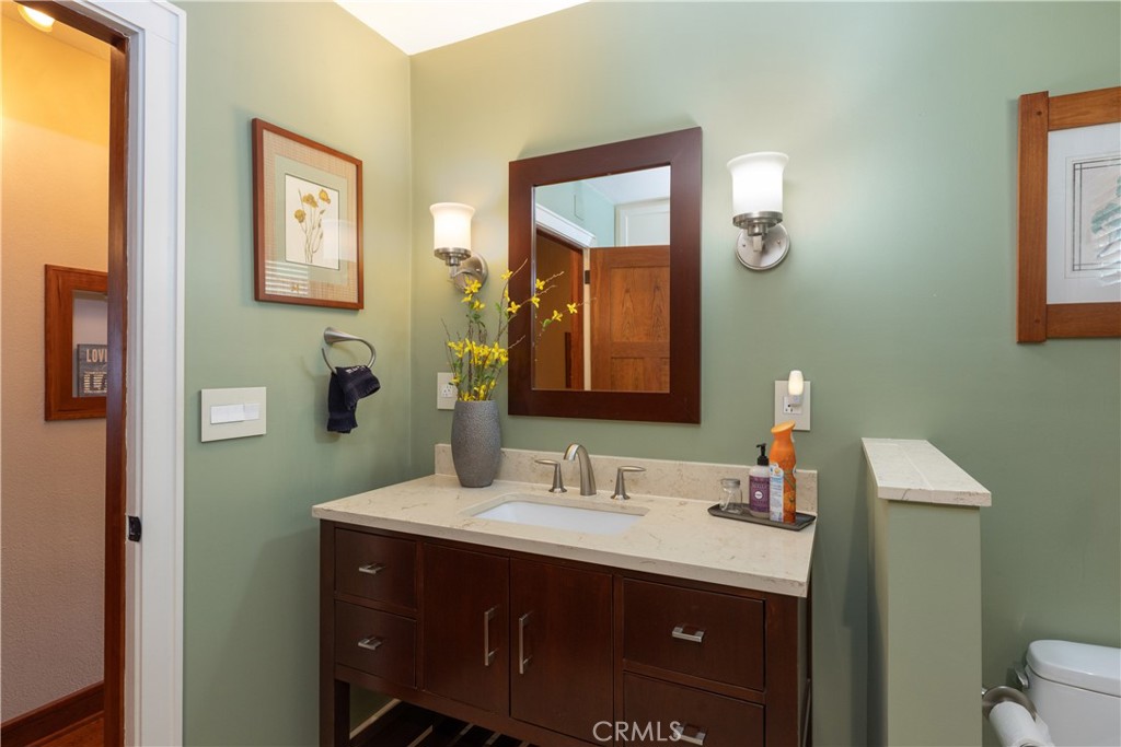 26637 Lake Forest Drive Property Photo 34