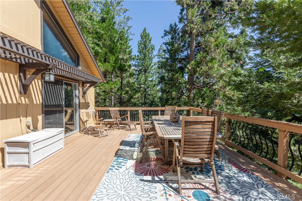 26637 Lake Forest Drive Property Photo 42