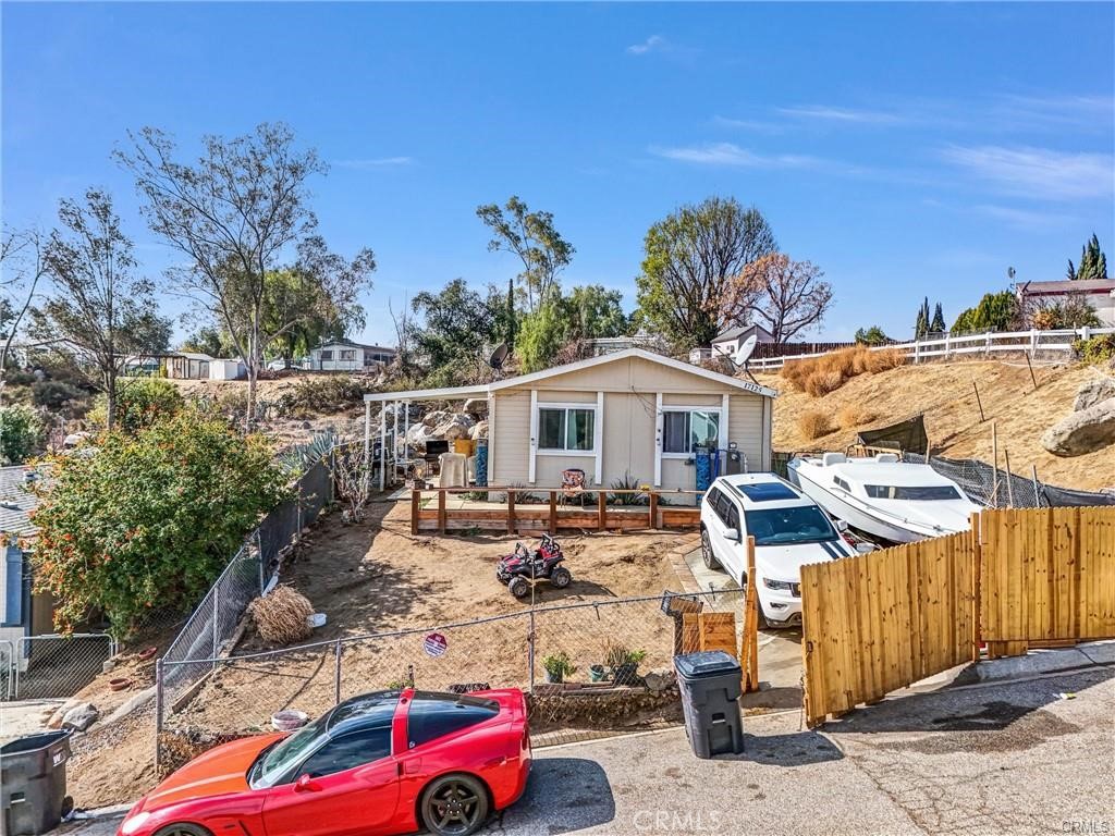 17125 Cajon Drive Property Photo 1