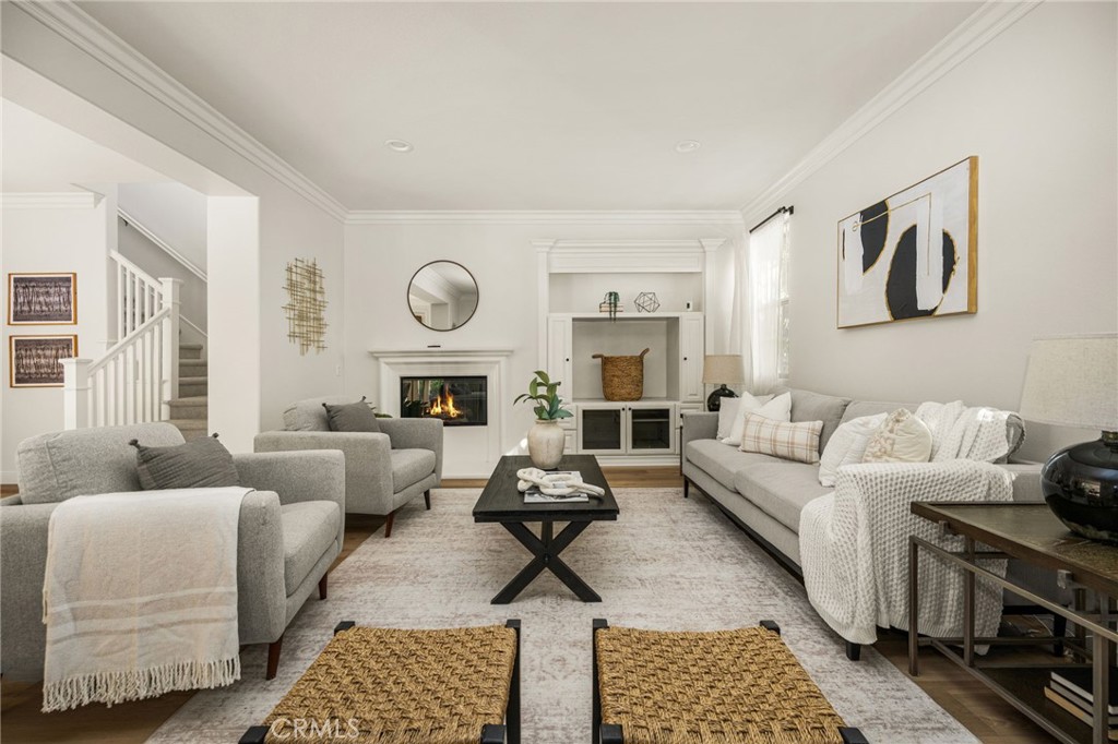 171 Great Lawn Property Photo 4