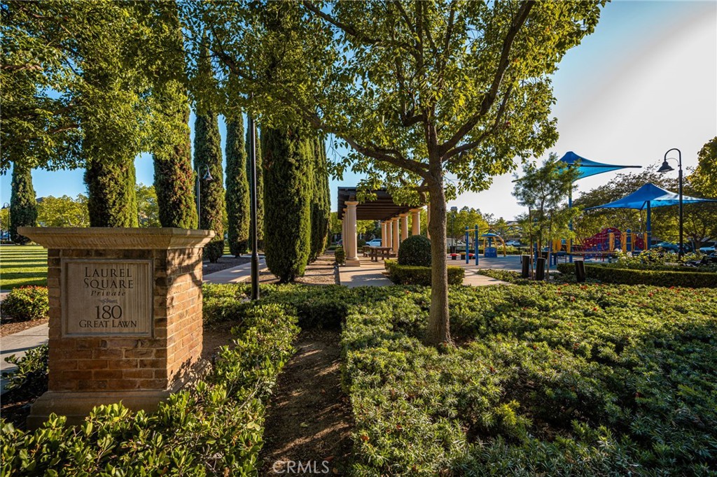 171 Great Lawn Property Photo 32