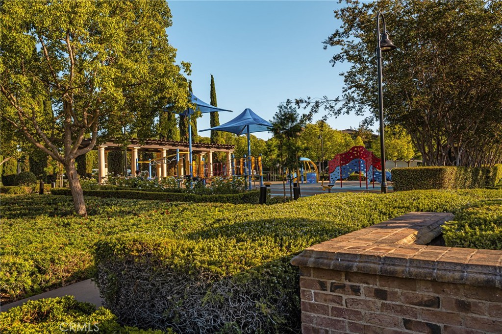 171 Great Lawn Property Photo 33