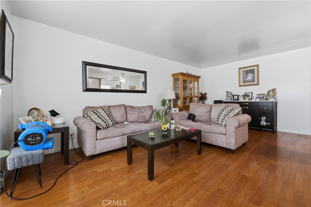 12738 Farnell Property Photo 2