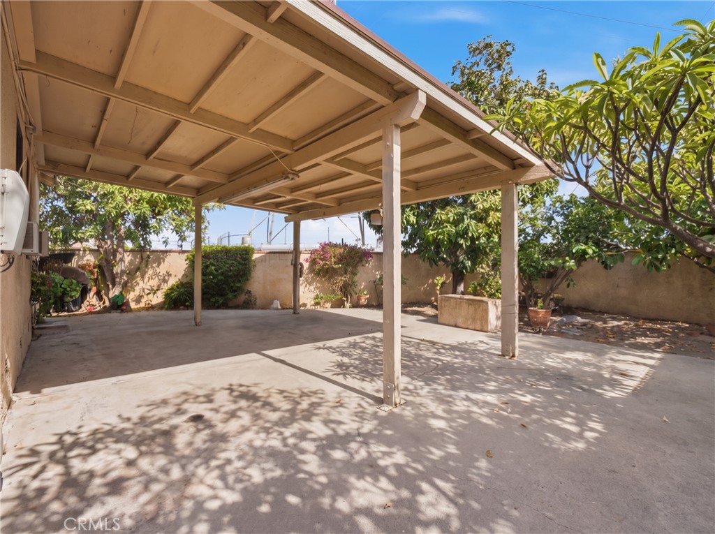 12738 Farnell Property Photo 17