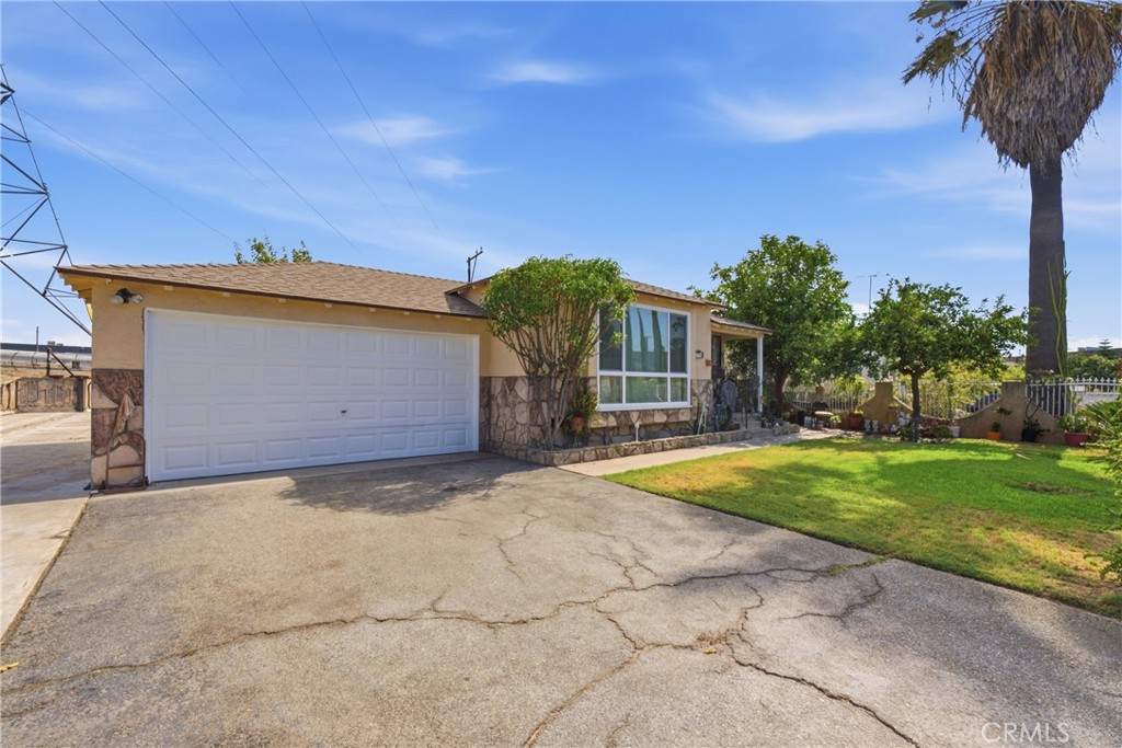 12738 Farnell Property Photo 19