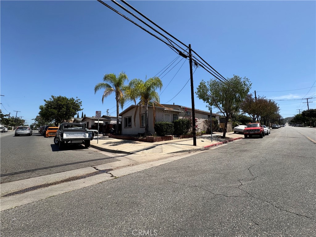 1024 E Nevada Street Property Photo 5