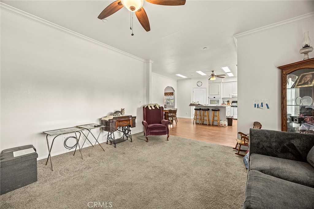 10909 Leland Ave Property Photo 4