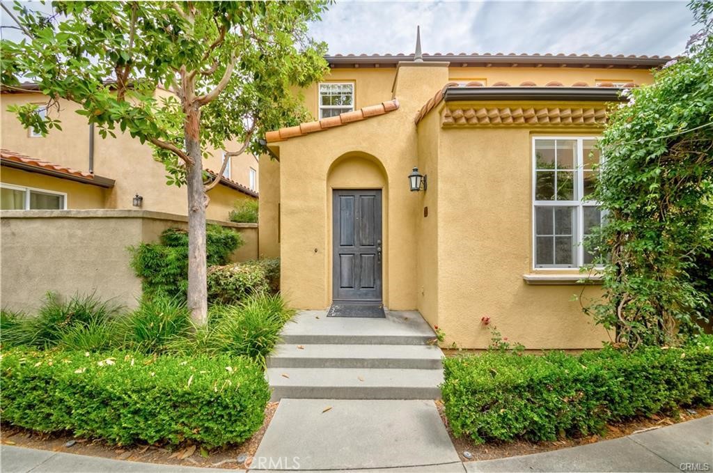 72 Chantilly Property Photo 1