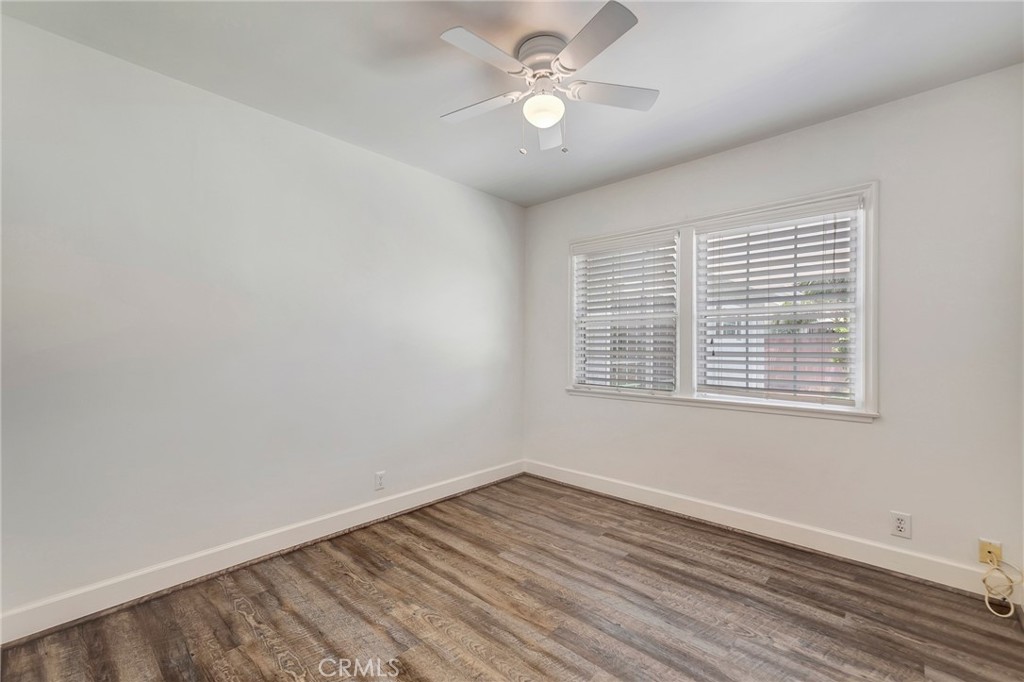 3464 Iroquois Property Photo 18