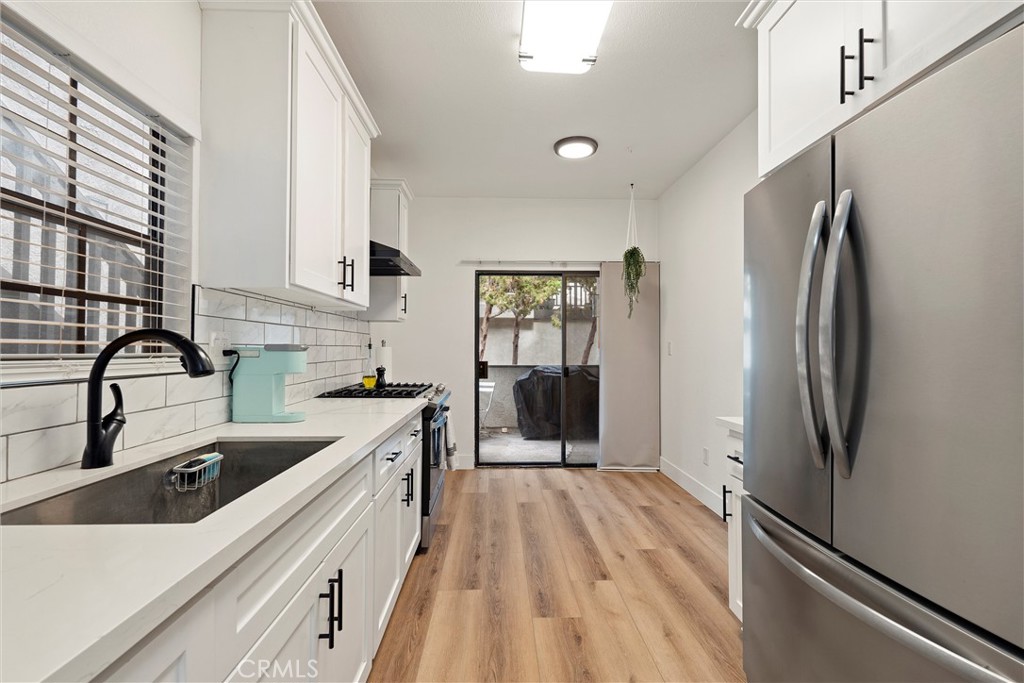2504 W Macarthur Boulevard I Property Photo 1