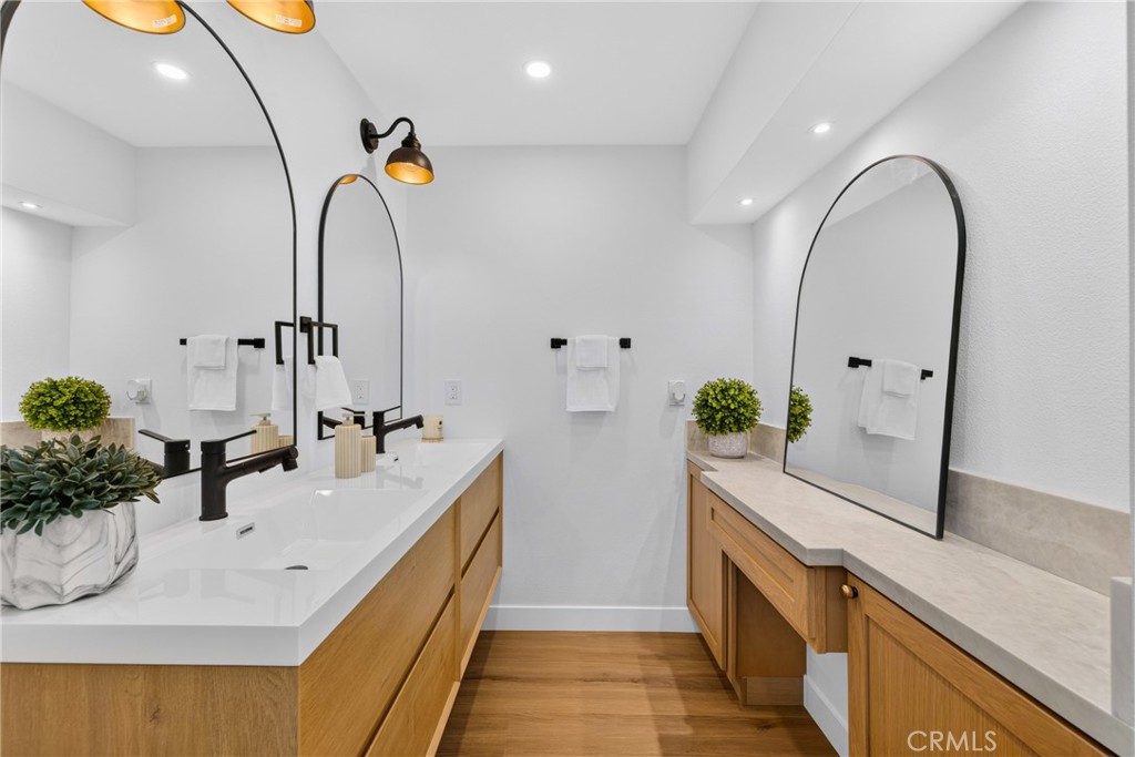 1482 N Grand Property Photo 33