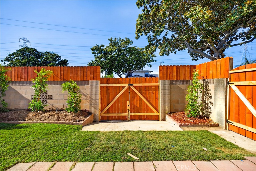 1482 N Grand Property Photo 48