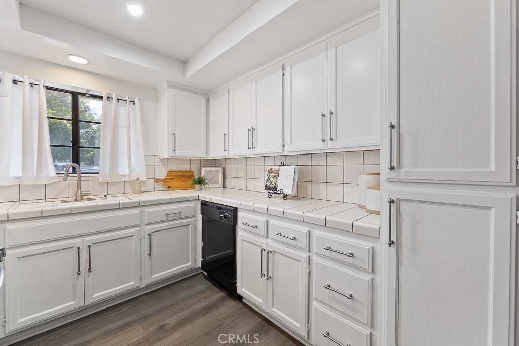 917 Euclid Avenue Property Photo 15