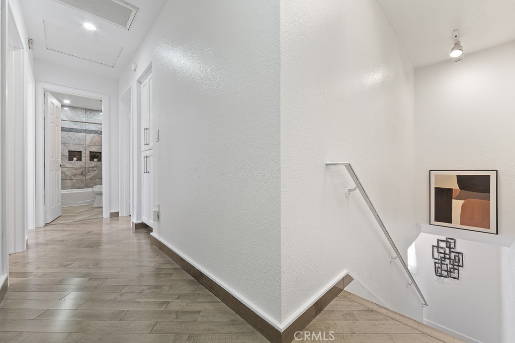 917 Euclid Avenue Property Photo 33