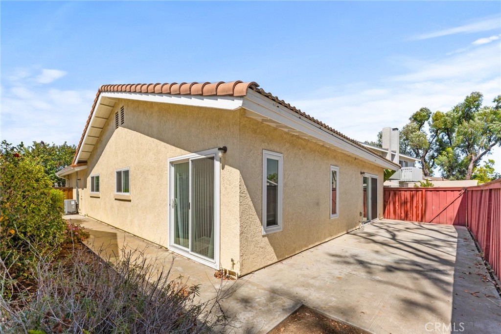 8262 Manifesto Property Photo 34