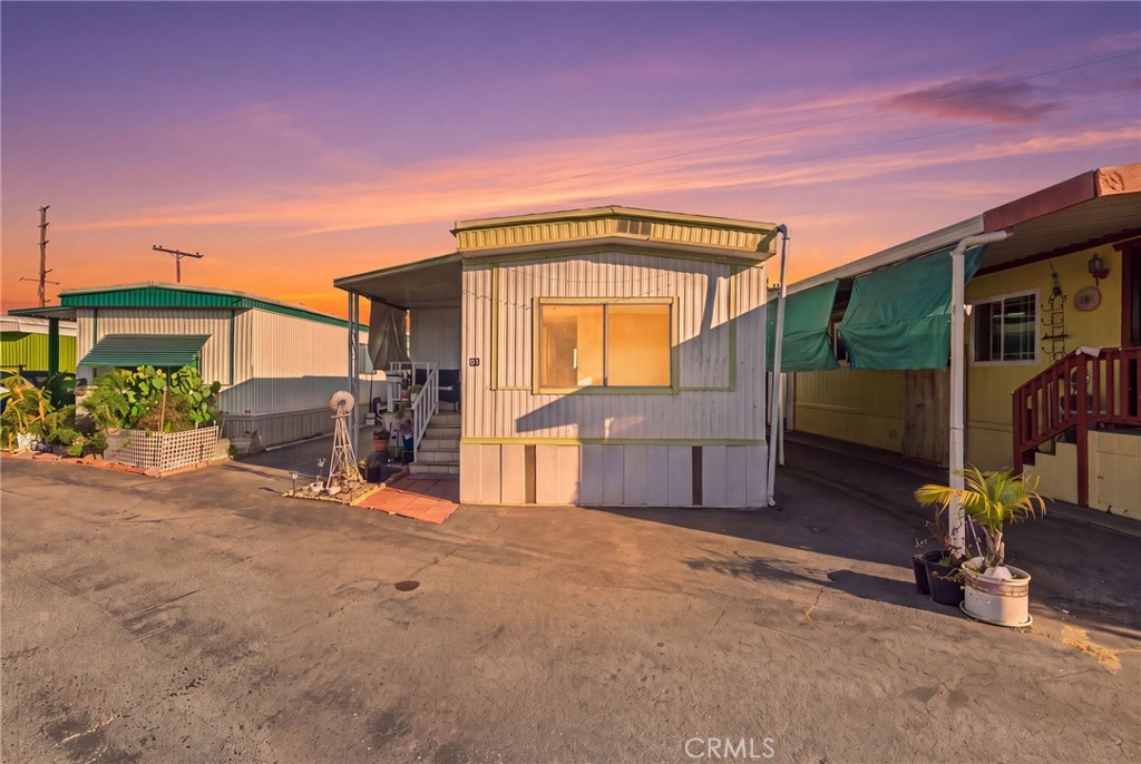 1502 Carson 69 Property Photo 1