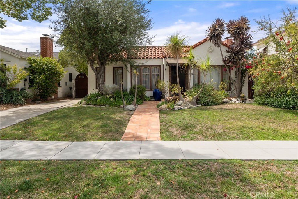 3729 Olive Property Photo 1