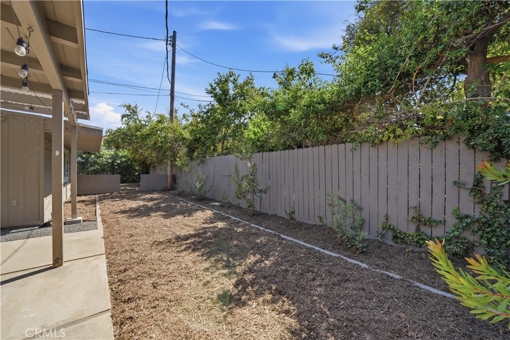 528 W Burnett Property Photo 26
