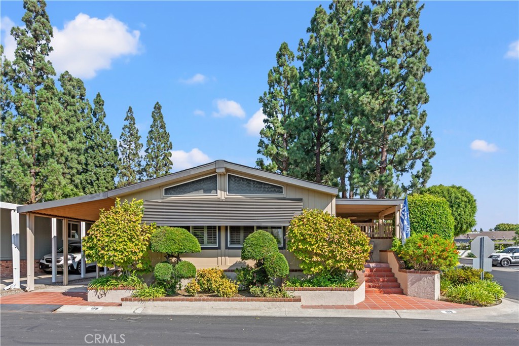 5200 Irvine Boulevard 179 Property Photo 1