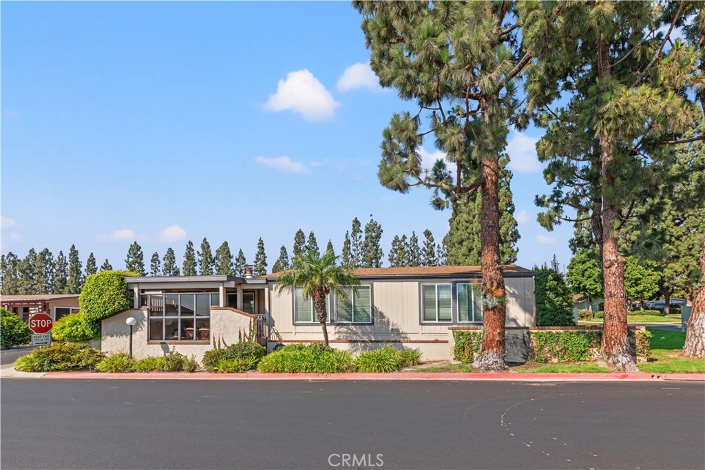5200 Irvine Boulevard 179 Property Photo 2