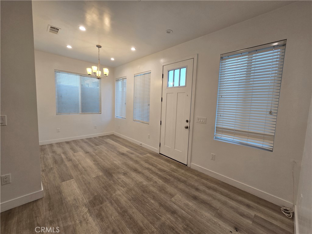 205 E Bencamp Property Photo 6