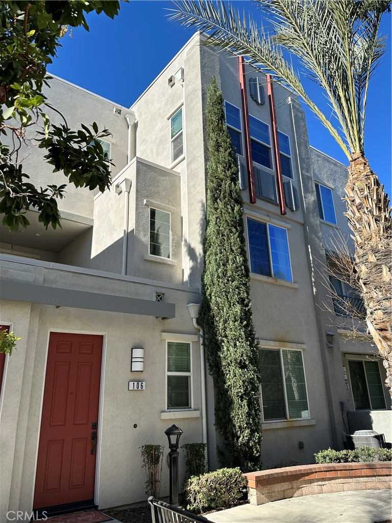 106 Eureka Place Property Photo 1