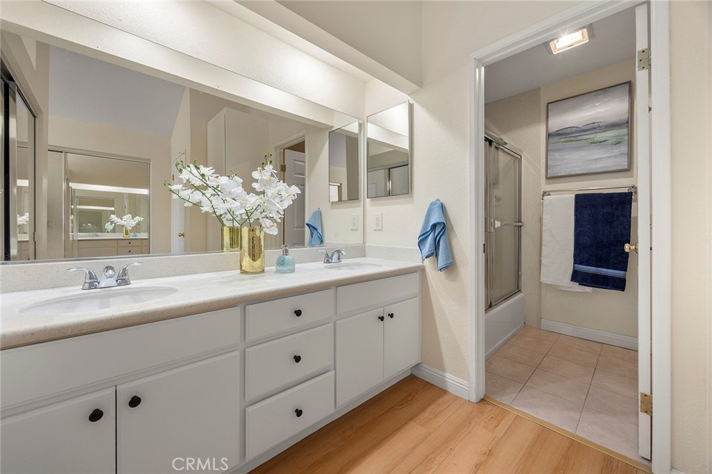 7537 Melrose St Property Photo 13